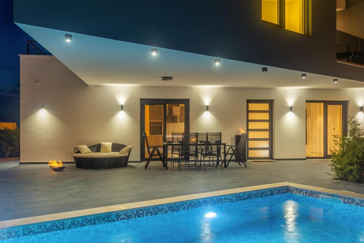Luxury Apartment Noa Njivice Εξωτερικό φωτογραφία