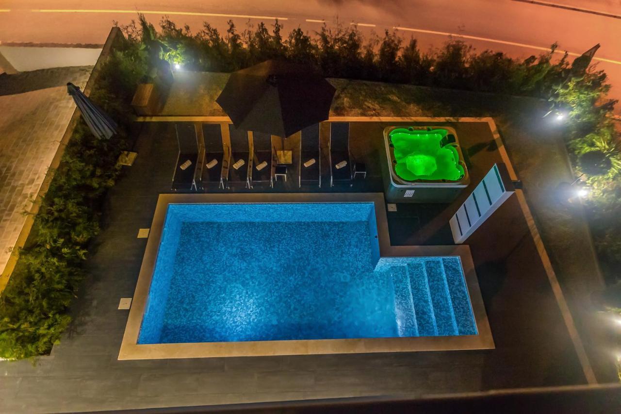 Luxury Apartment Noa Njivice Εξωτερικό φωτογραφία