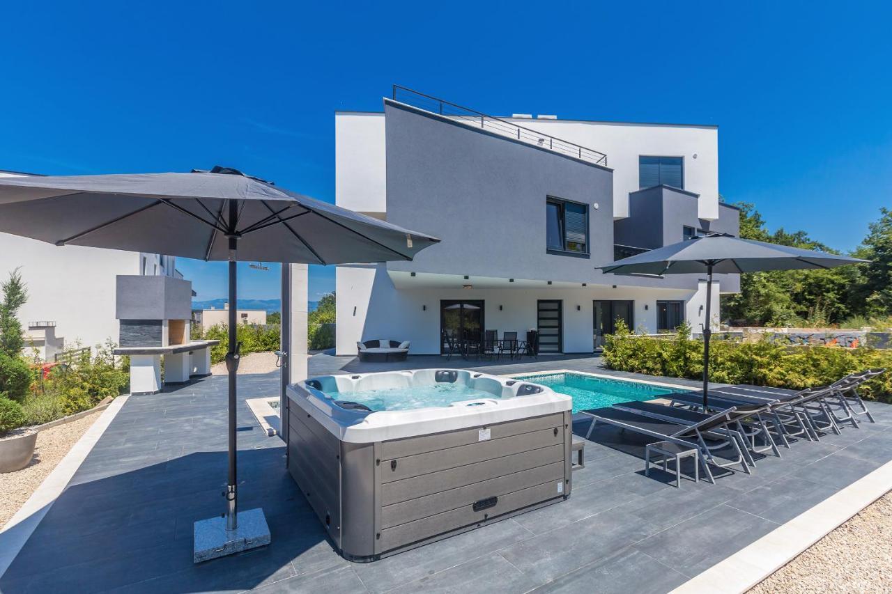 Luxury Apartment Noa Njivice Εξωτερικό φωτογραφία