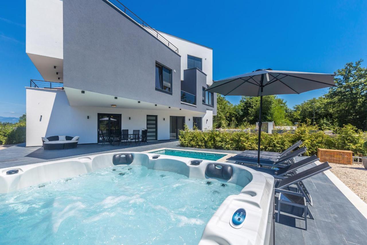 Luxury Apartment Noa Njivice Εξωτερικό φωτογραφία