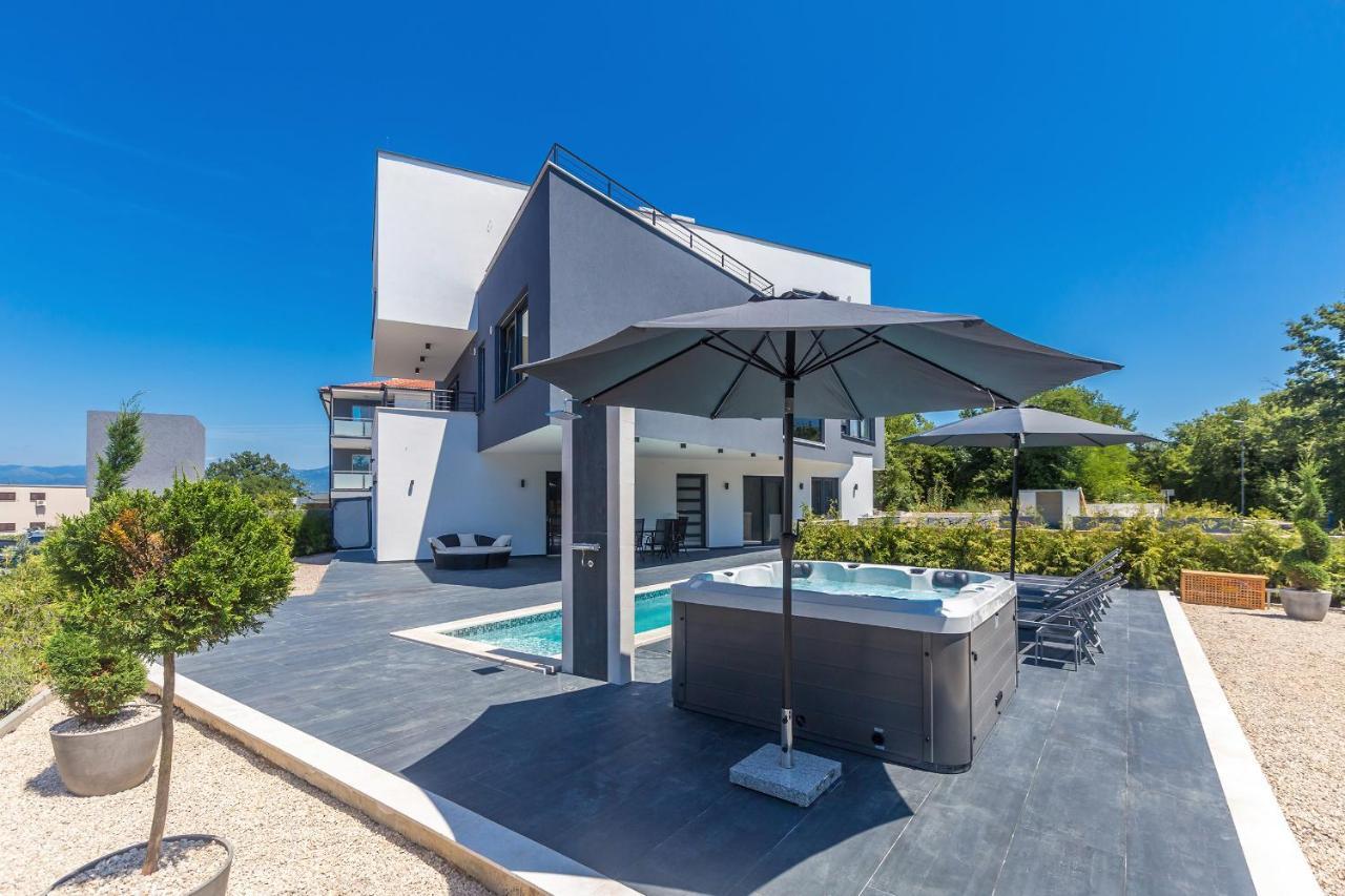 Luxury Apartment Noa Njivice Εξωτερικό φωτογραφία