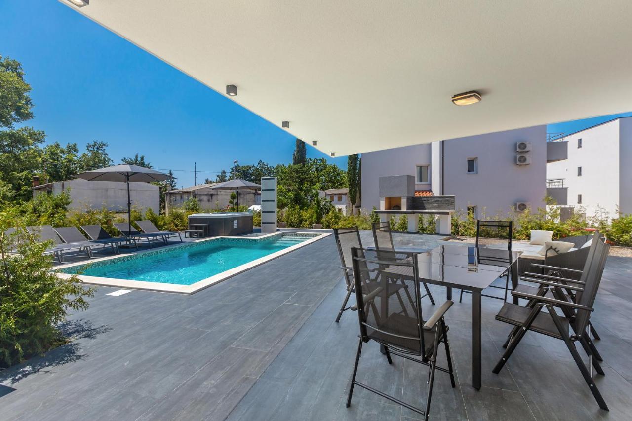 Luxury Apartment Noa Njivice Εξωτερικό φωτογραφία