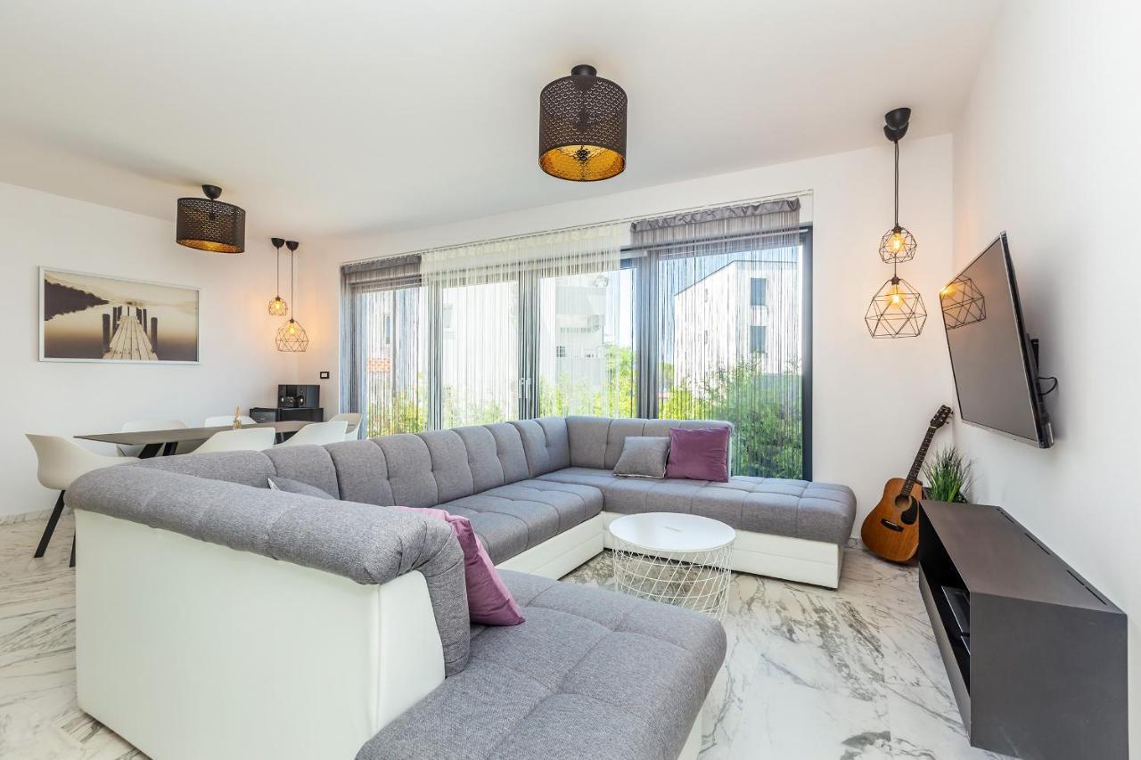Luxury Apartment Noa Njivice Εξωτερικό φωτογραφία