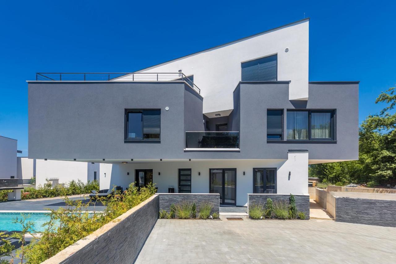 Luxury Apartment Noa Njivice Εξωτερικό φωτογραφία